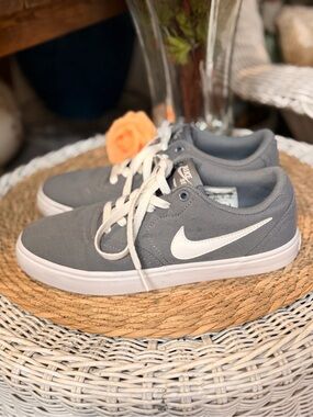 Nike SB Grey Canvas Sneakers with White Swoosh